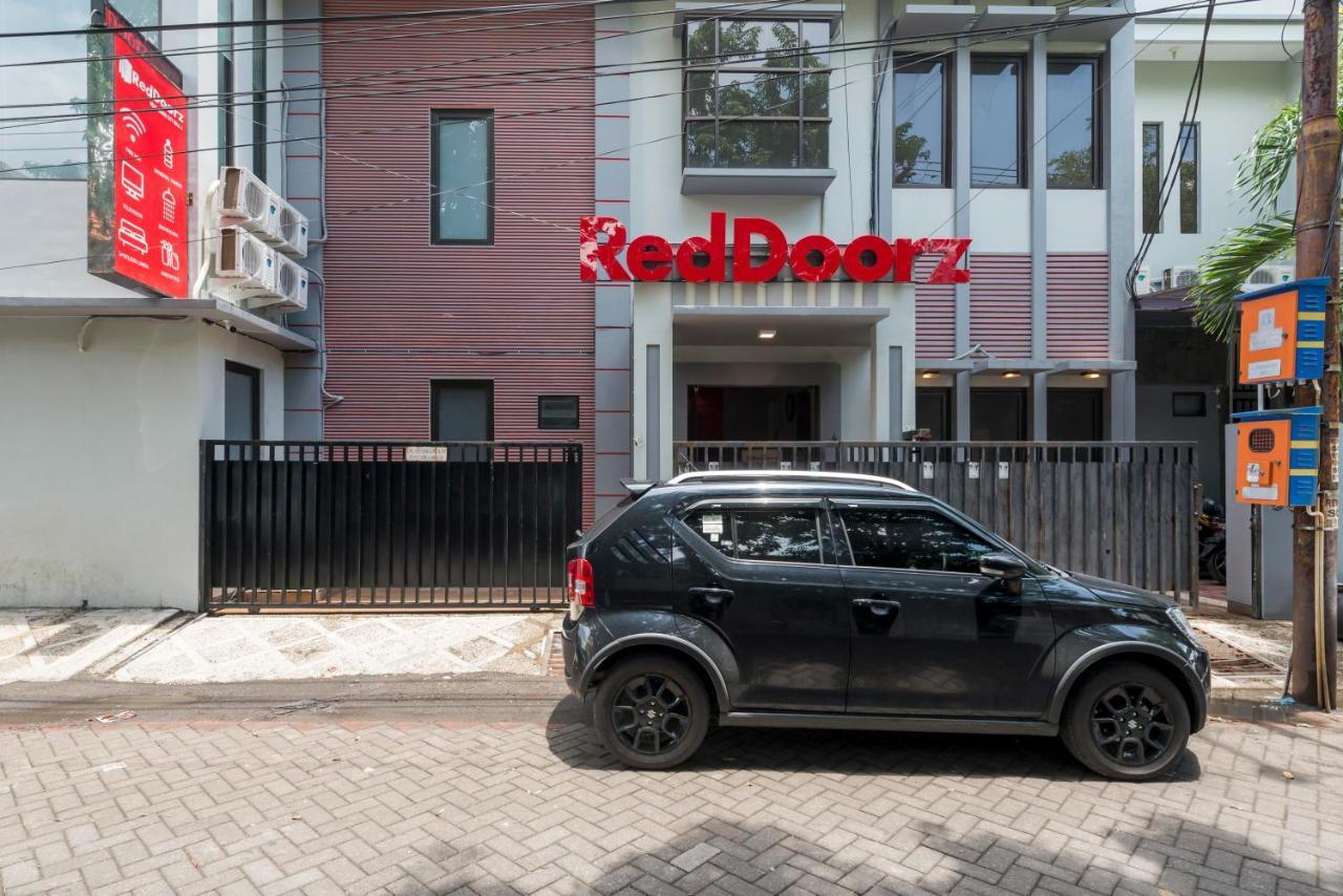 Reddoorz Near Grand City Mall 2 Surabaya Kültér fotó